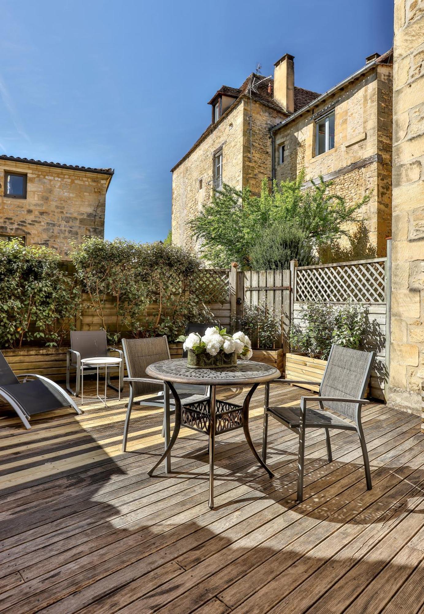 La Des Consuls - De Tourisme De Charme Aparthotel Sarlat-la-Caneda