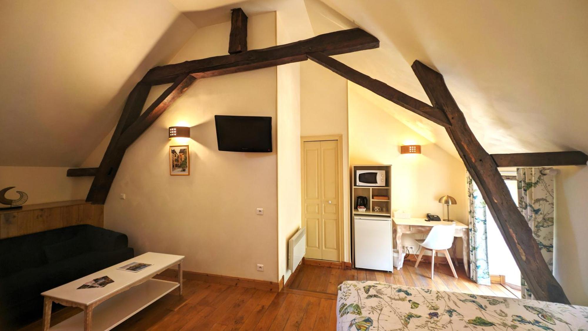 Aparthotel La Des Consuls - De Tourisme De Charme *