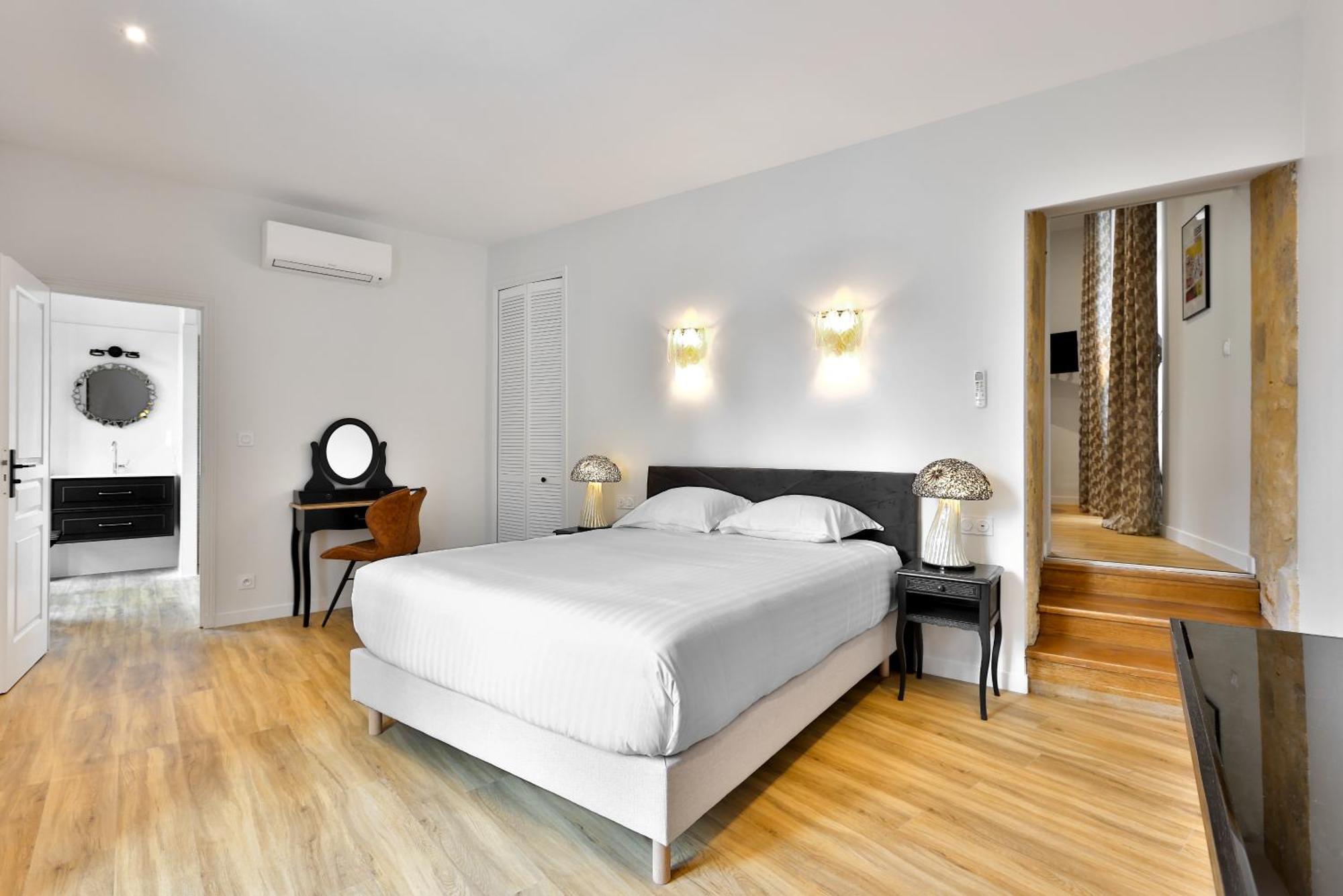 La Des Consuls - De Tourisme De Charme Apartahotel
